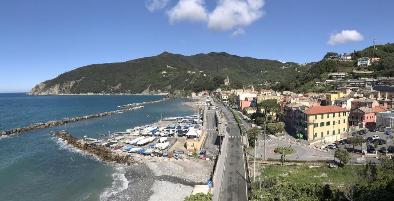 M'Illumino D'Immenso - Moneglia Apartments Buitenkant foto